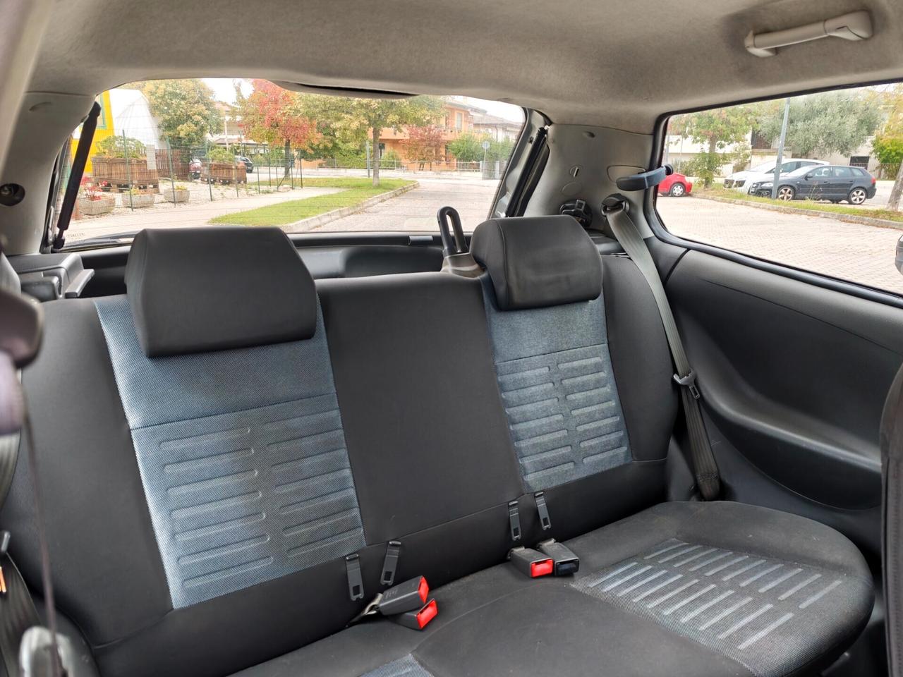 Fiat Punto 3 porte GPL casa madre – ok neopatentati