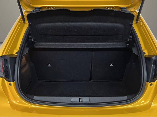 PEUGEOT 208 motore elettrico 136 CV 5 porte GT Pack