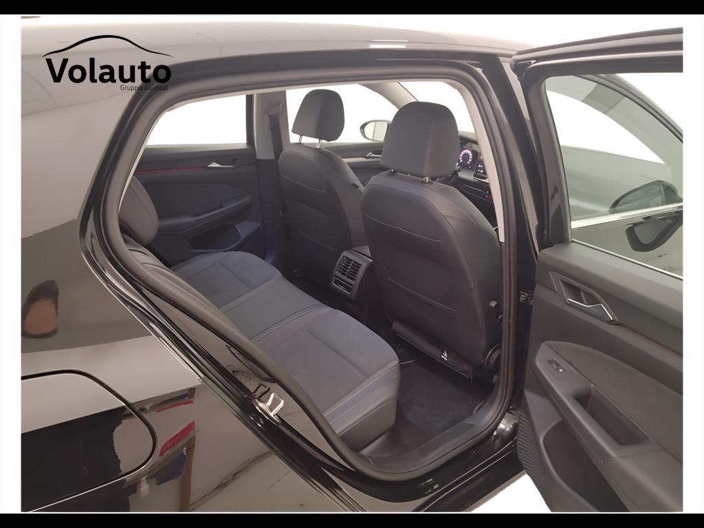 VOLKSWAGEN Golf VIII 2024 - Golf 2.0 tdi Style 150cv dsg