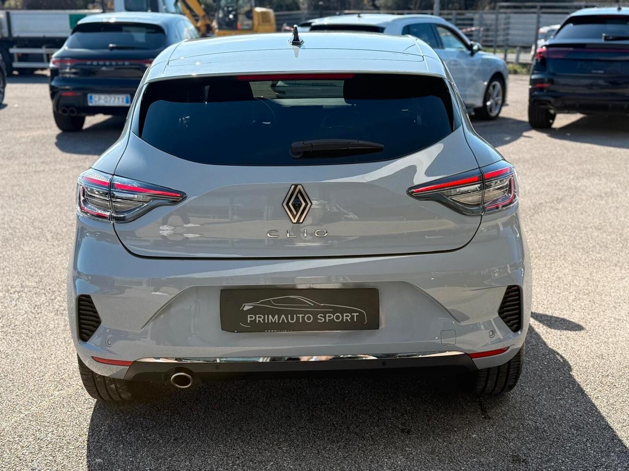 Renault Clio GPL ESCLUSIVA LED NAVI CAMERA FULL OPTIONAL POCHISSIMI KM AFFARE