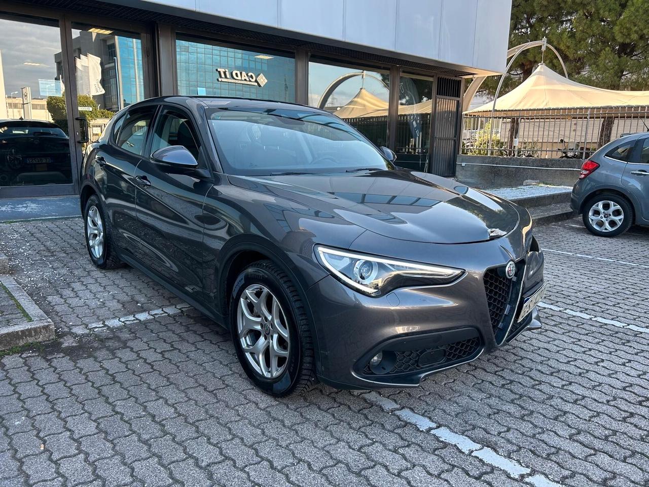 Alfa Romeo Stelvio 2.2 t rwd 160cv auto DANNEGGIATA