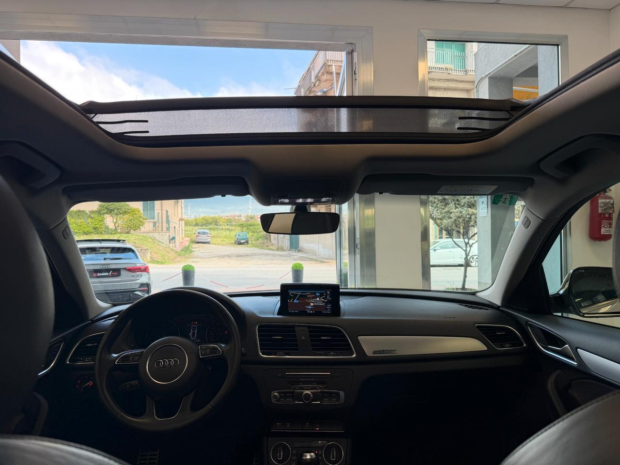 Audi Q3 2.0 TDI 150 CV S line Edition