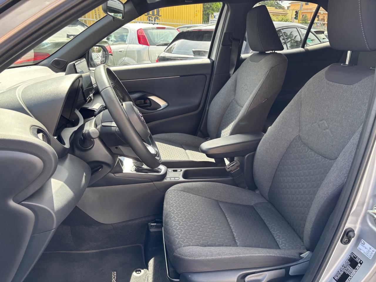 Toyota Yaris Cross Yaris Cross 1.5 Hybrid 5p. E-CVT Lounge