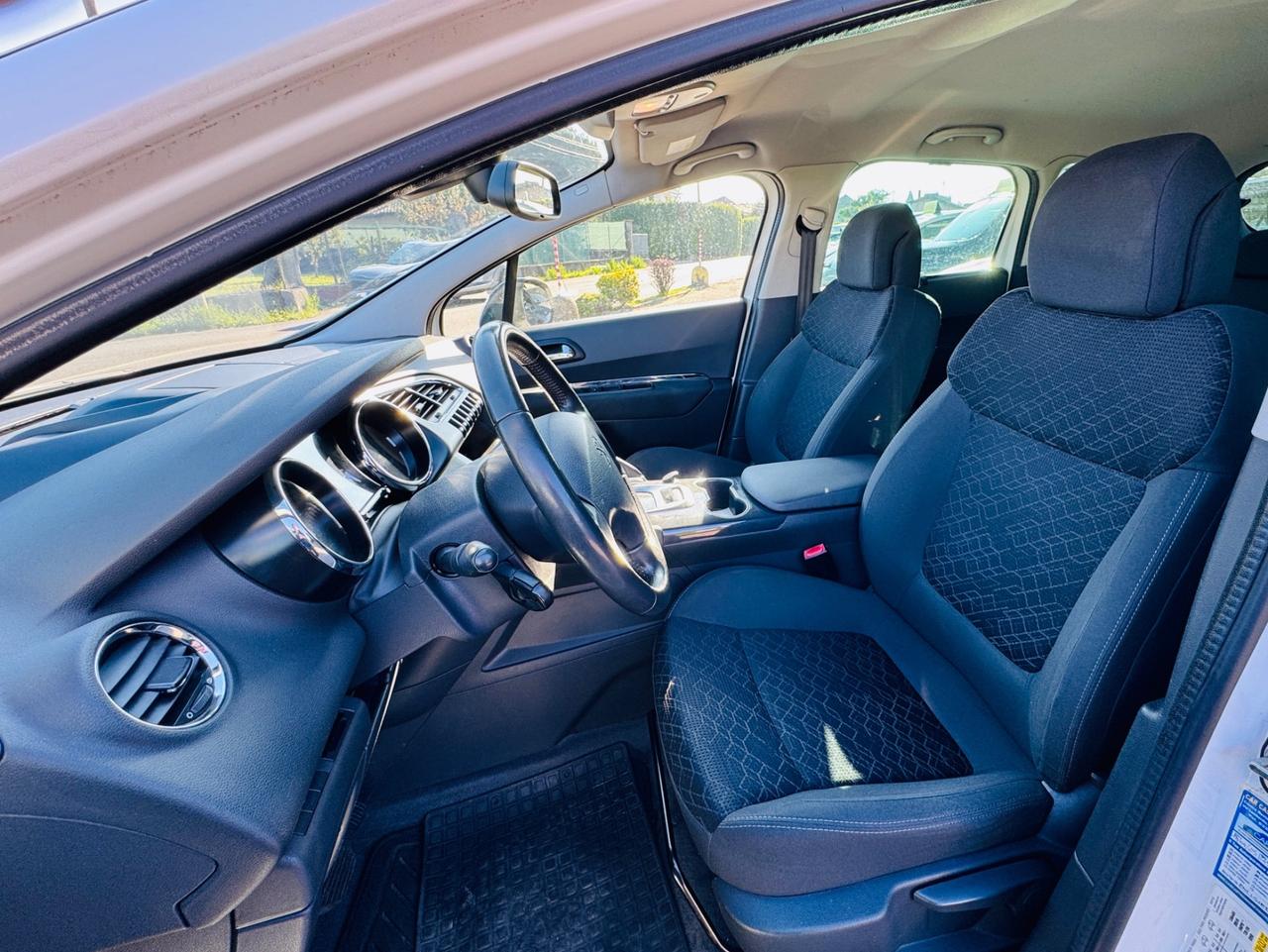 Peugeot 3008 2.0 HDi 163CV aut. Allure