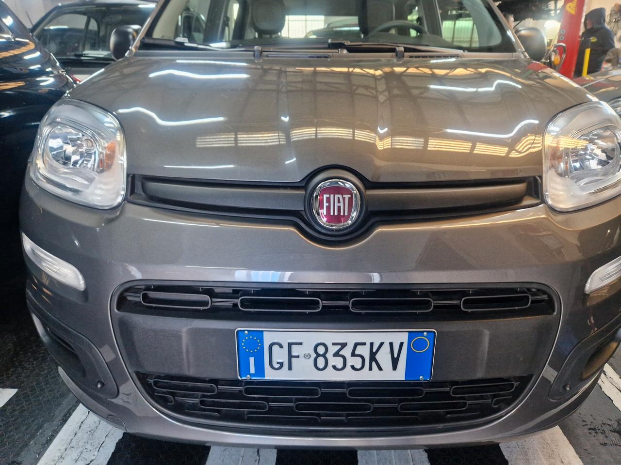 Panda Easy hybrid solo 9600km prezzo reale pronta consegna