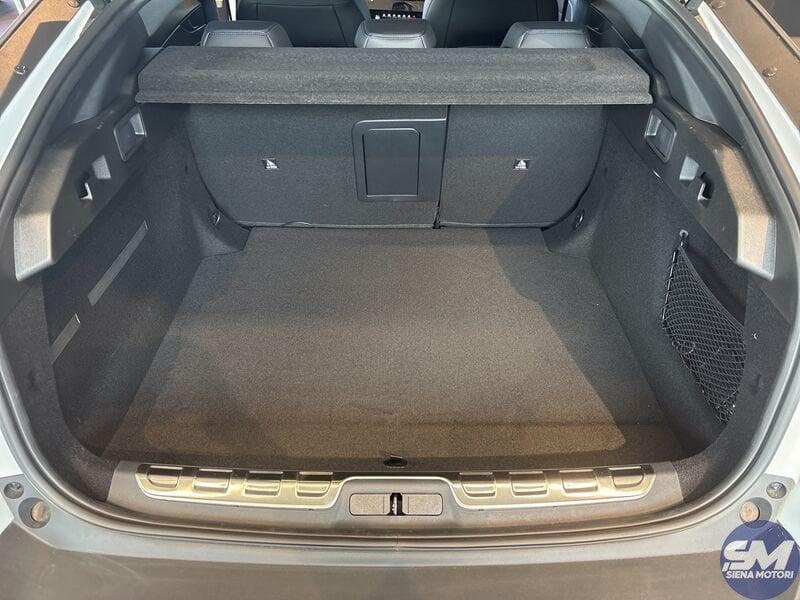 Peugeot 408 408 Hybrid 136 e-DCS6 GT