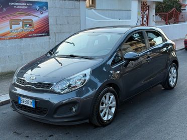 Kia Rio 1.1 CRDi 75CV 5P. Cool - 2014