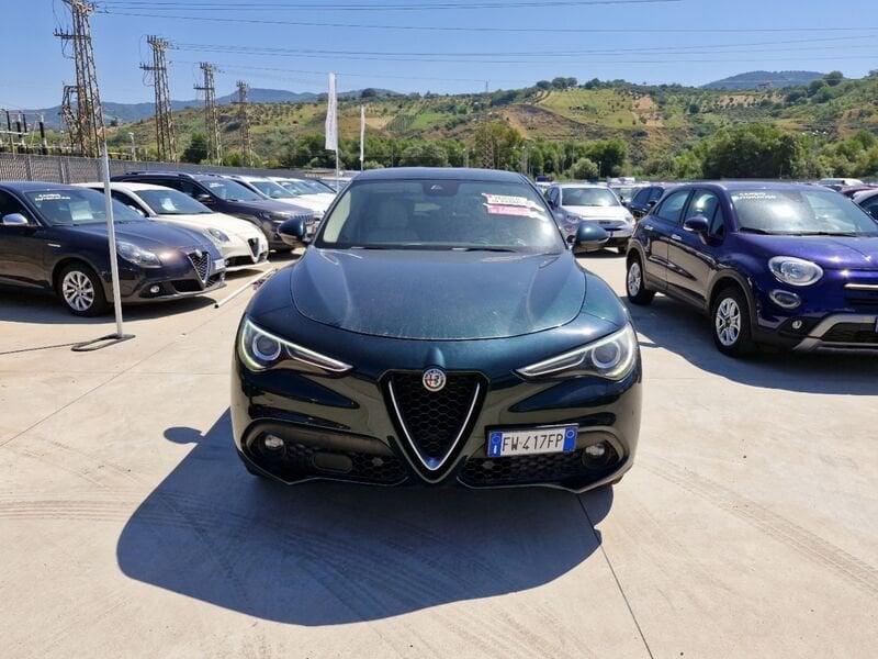 Alfa Romeo Stelvio 2017 2.2 t Business Q4 210cv auto my19