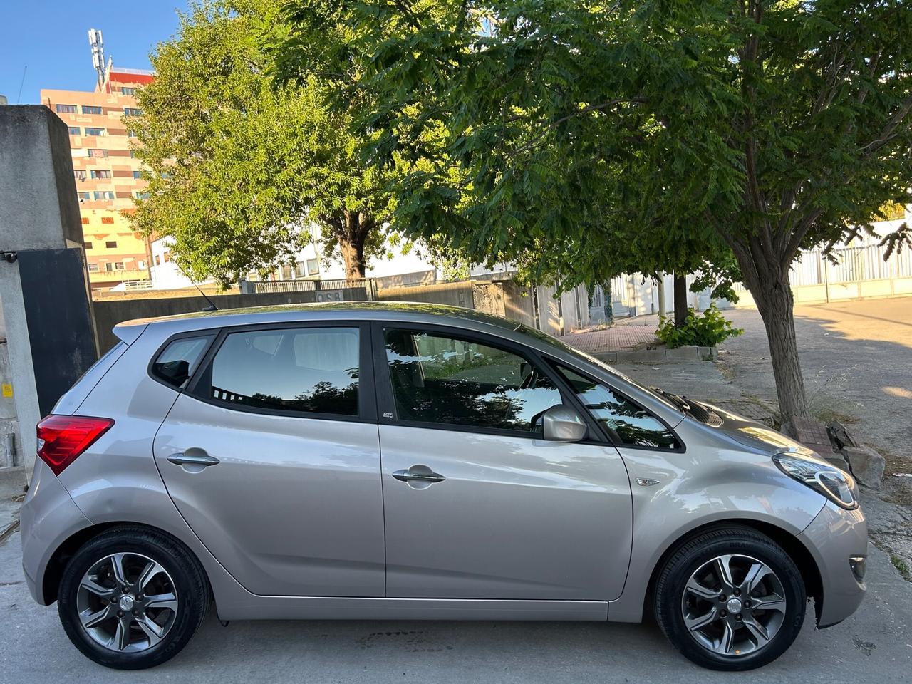 Hyundai iX20 KM. 68.000! Benzina