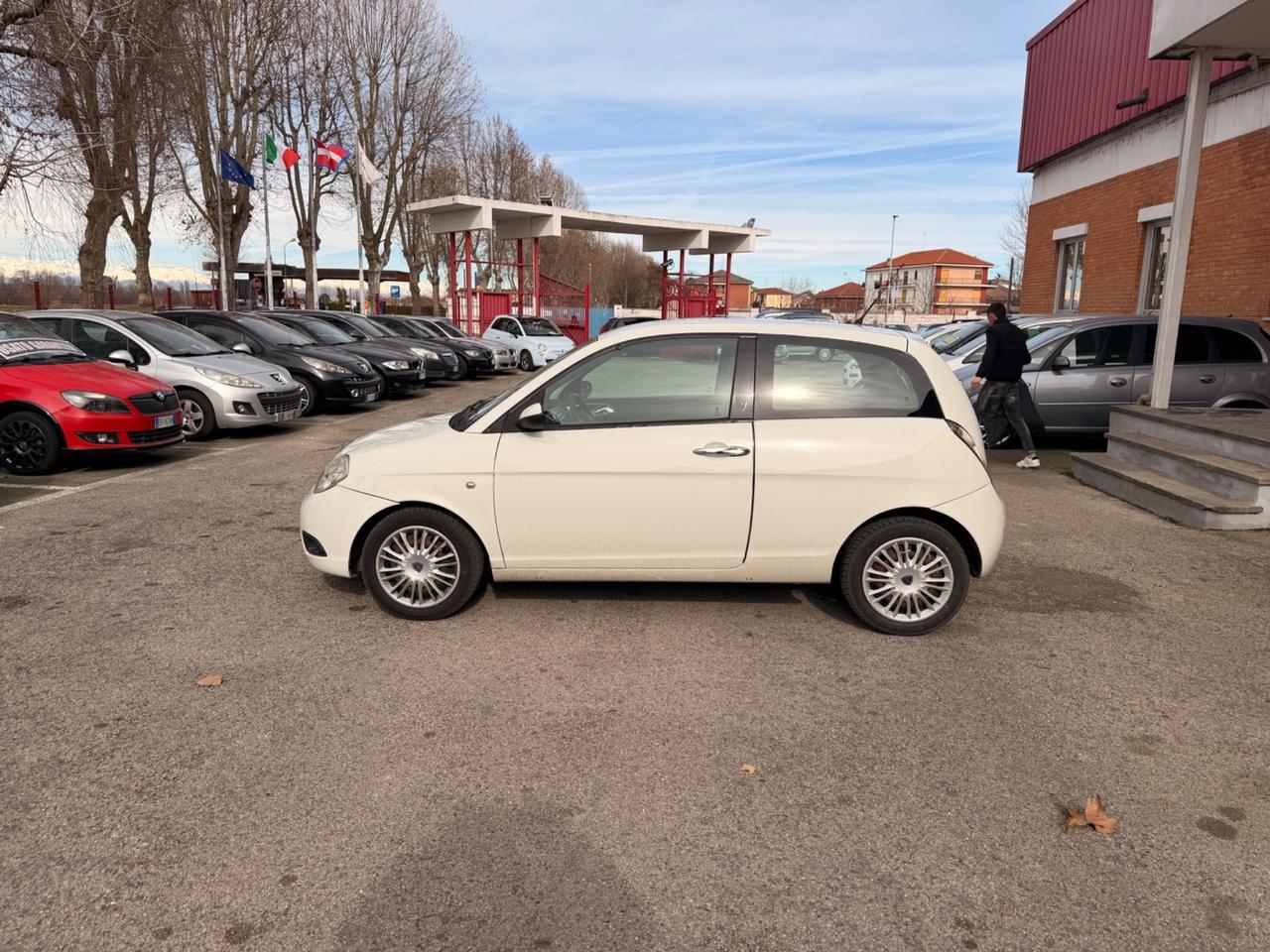 Lancia Ypsilon 1.2 Oro