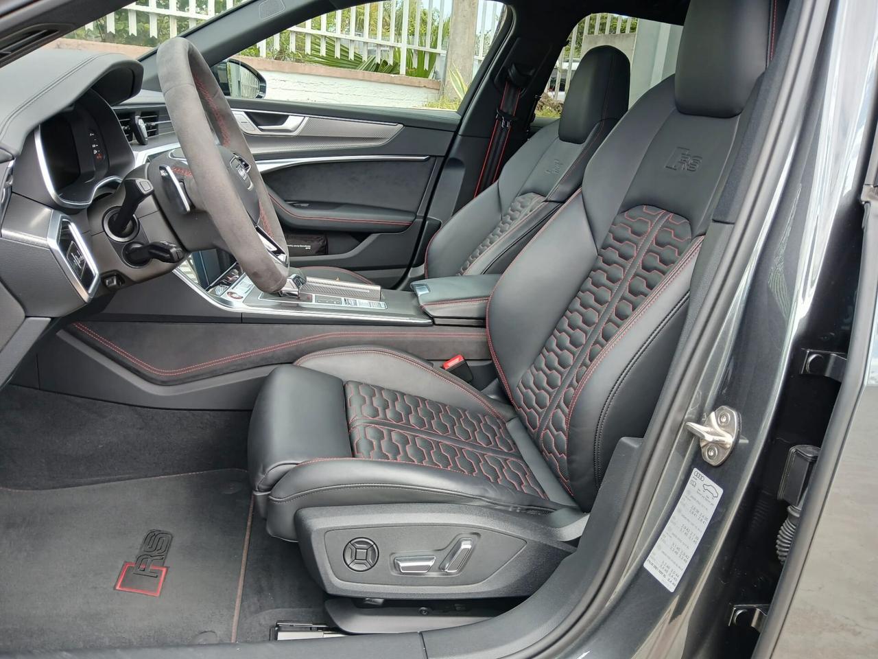 Audi A6 RS 6 Avant 4.0 TFSI V8 quattro tiptronic Performance