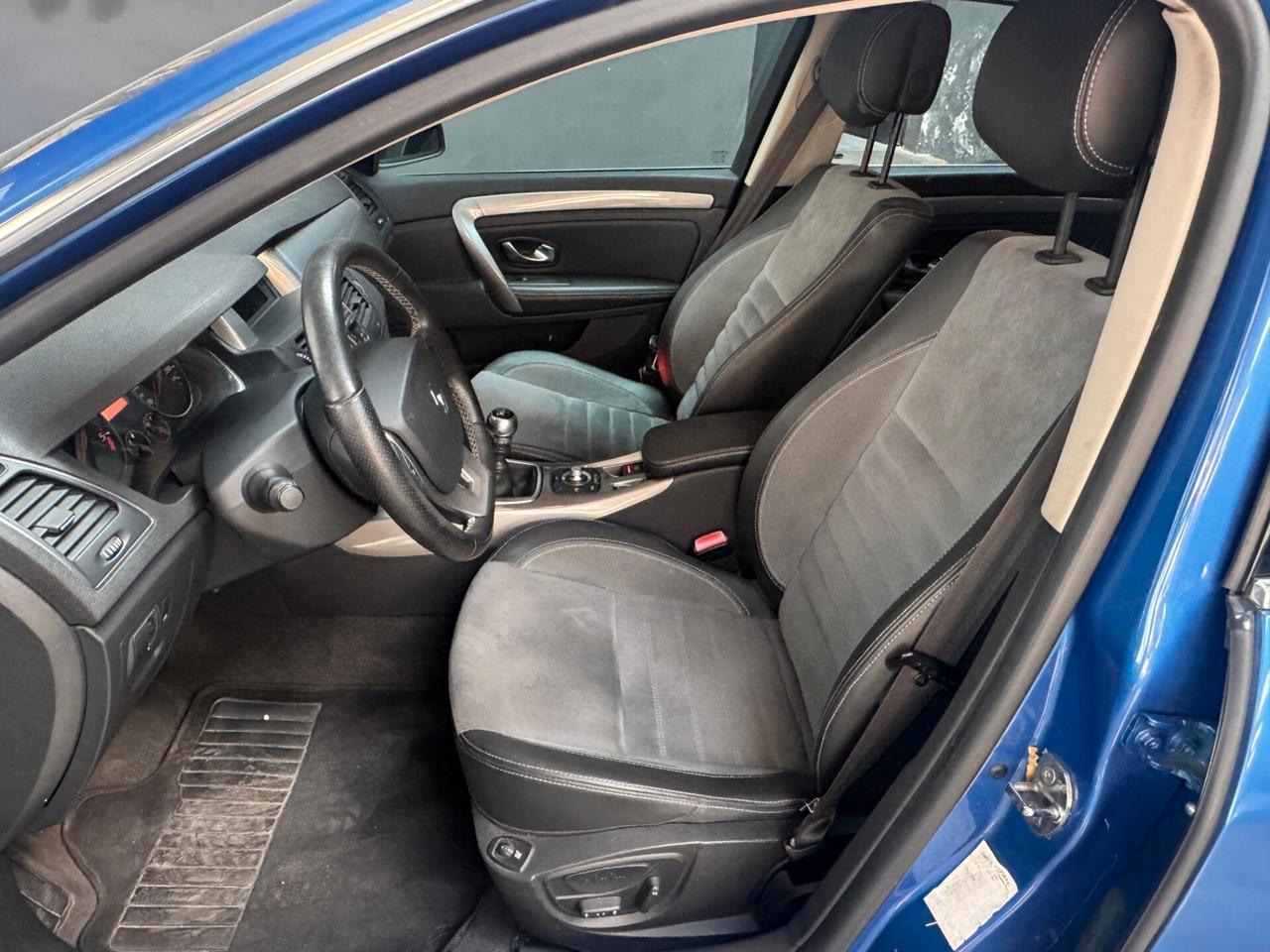Renault Laguna 2.0 dCi 175CV SPORT 4Control