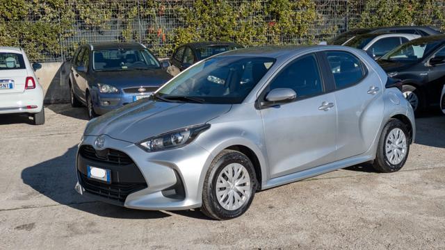 TOYOTA Yaris HYBRID 1.5h 92cv