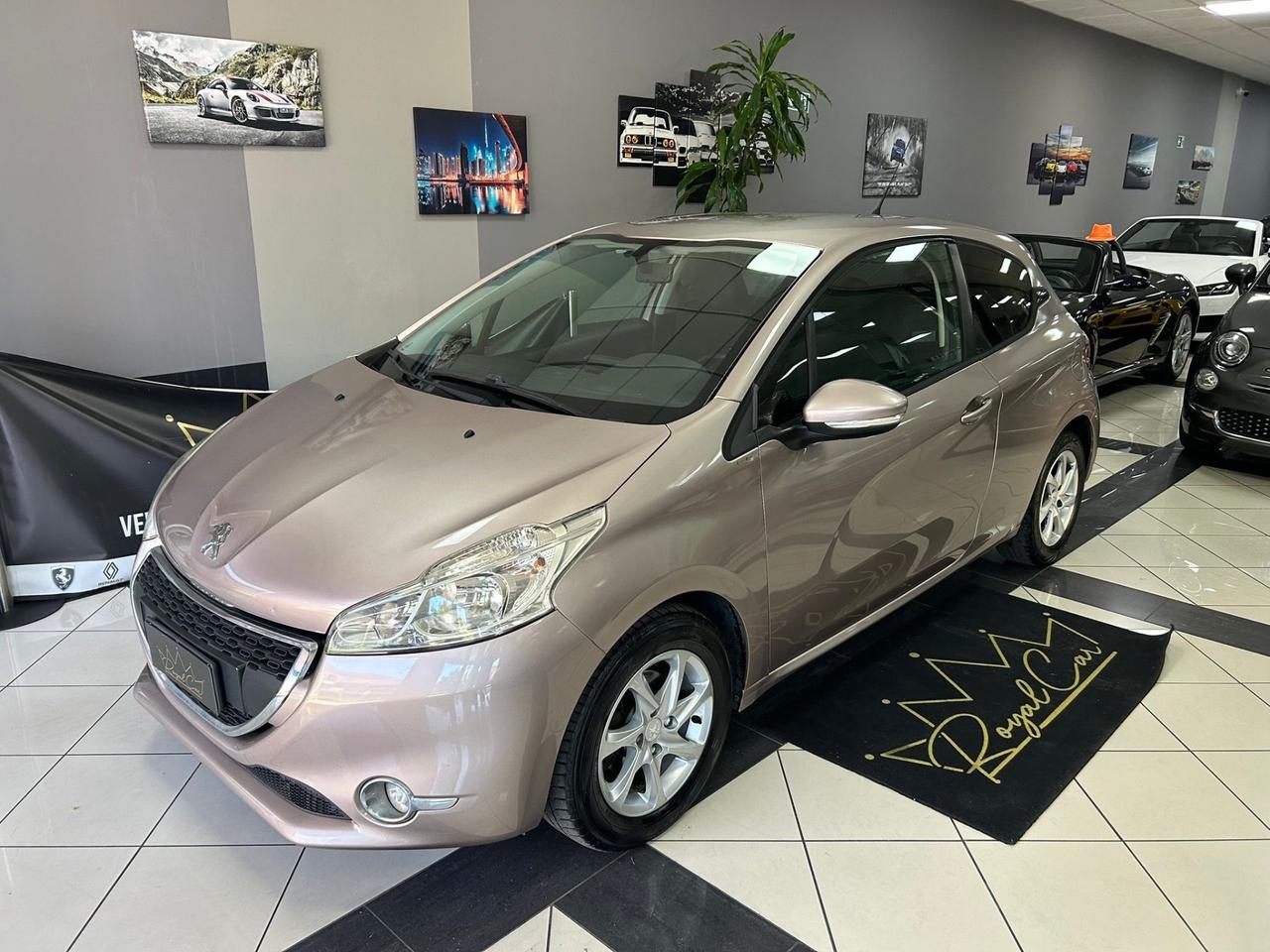Peugeot 208 1.4 HDi 68 CV 3 porte Active