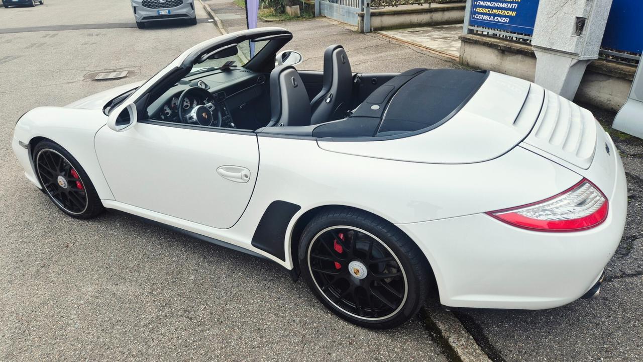 Porsche 911 Carrera GTS Cabriolet