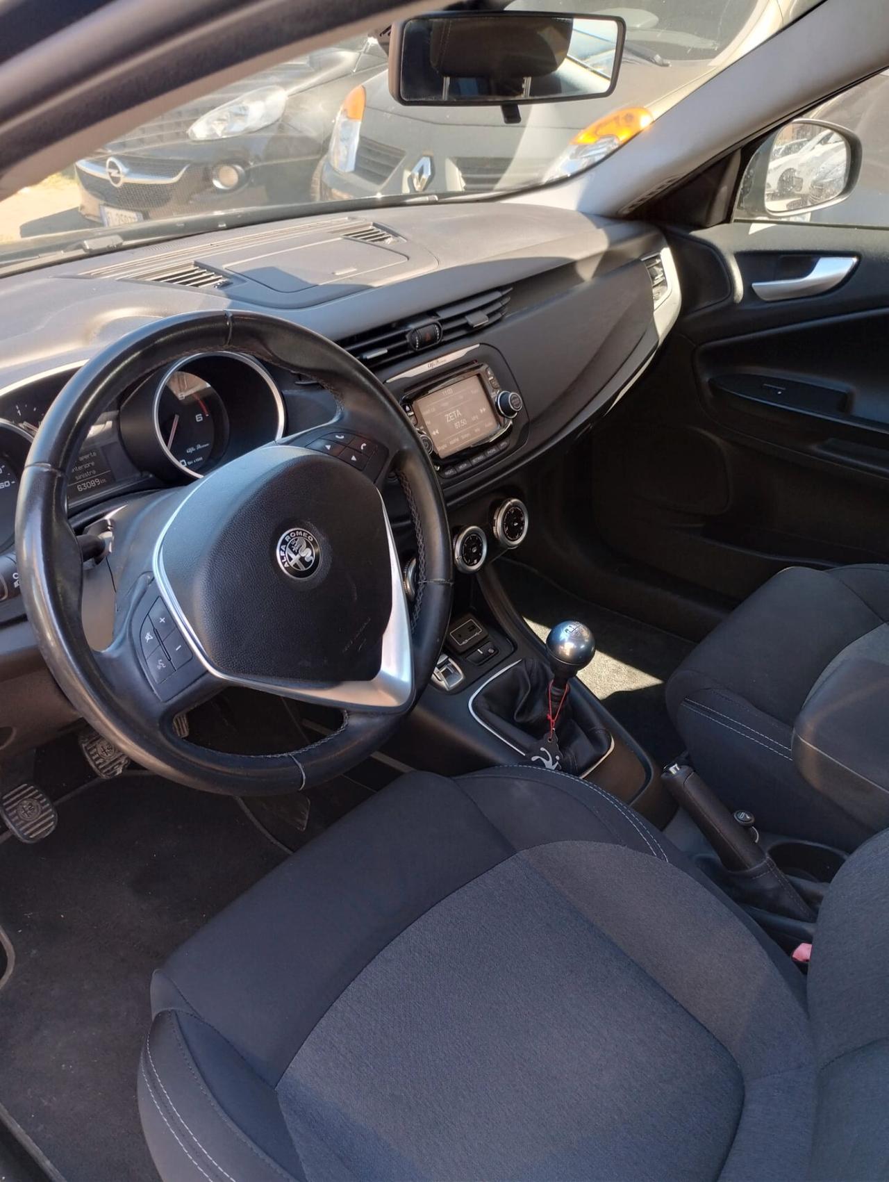 Alfa Romeo Giulietta 1.6 JTDm 120 CV