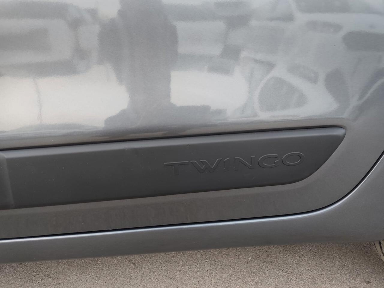 Renault Twingo BENZINA/GPL 1000 CC. ANCHE PER NEO PATENTATI RIF:7525