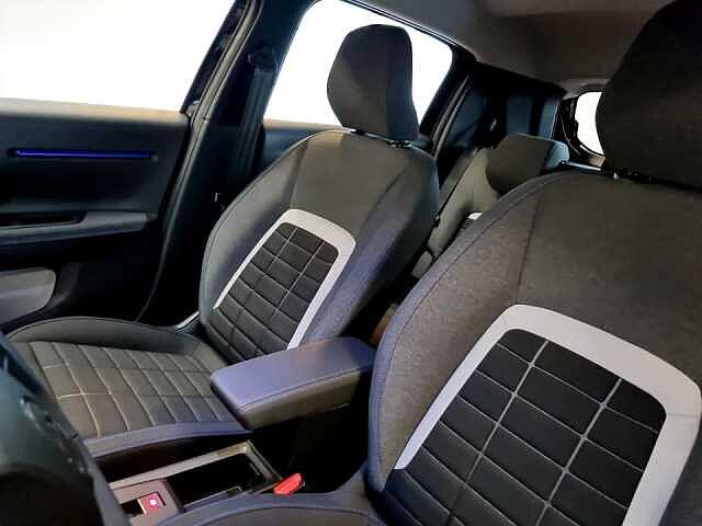 Citroen C3 C3 1.2 hybrid Plus 100cv e-dct