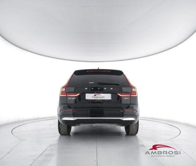 VOLVO XC60 B4 (d) AWD Geartronic Inscription - AUTOCARRO N1