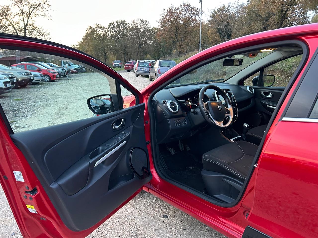 Renault Clio dCi 8V 75 CV Start&Stop 5 porte Energy neopatentati