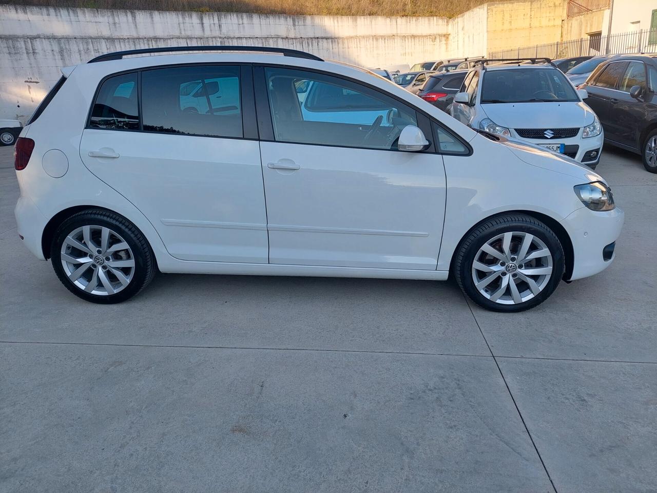 Volkswagen Golf 6 Plus 1.6 TDI DPF Trendline