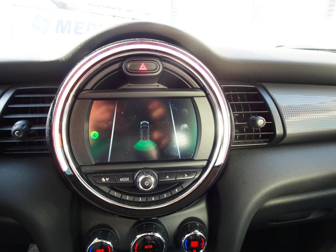 MINI Cooper 1.5 5 porte AUTOMATICA -PREZZO BOMBA....-