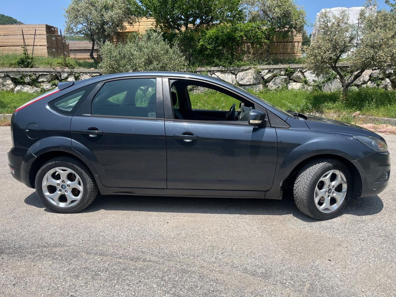 Ford Focus 1.8 (125CV) 3p. Bz.-Bioetan. Ikon