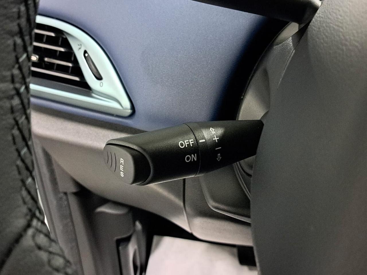 Lancia Ypsilon 1.0 FireFly Hybrid Platino Km. 0 (466)