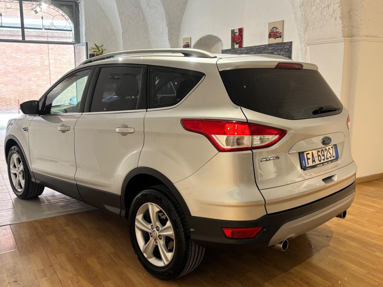 Ford Kuga 2.0 TDCI 120 CV S&S 2WD Titanium