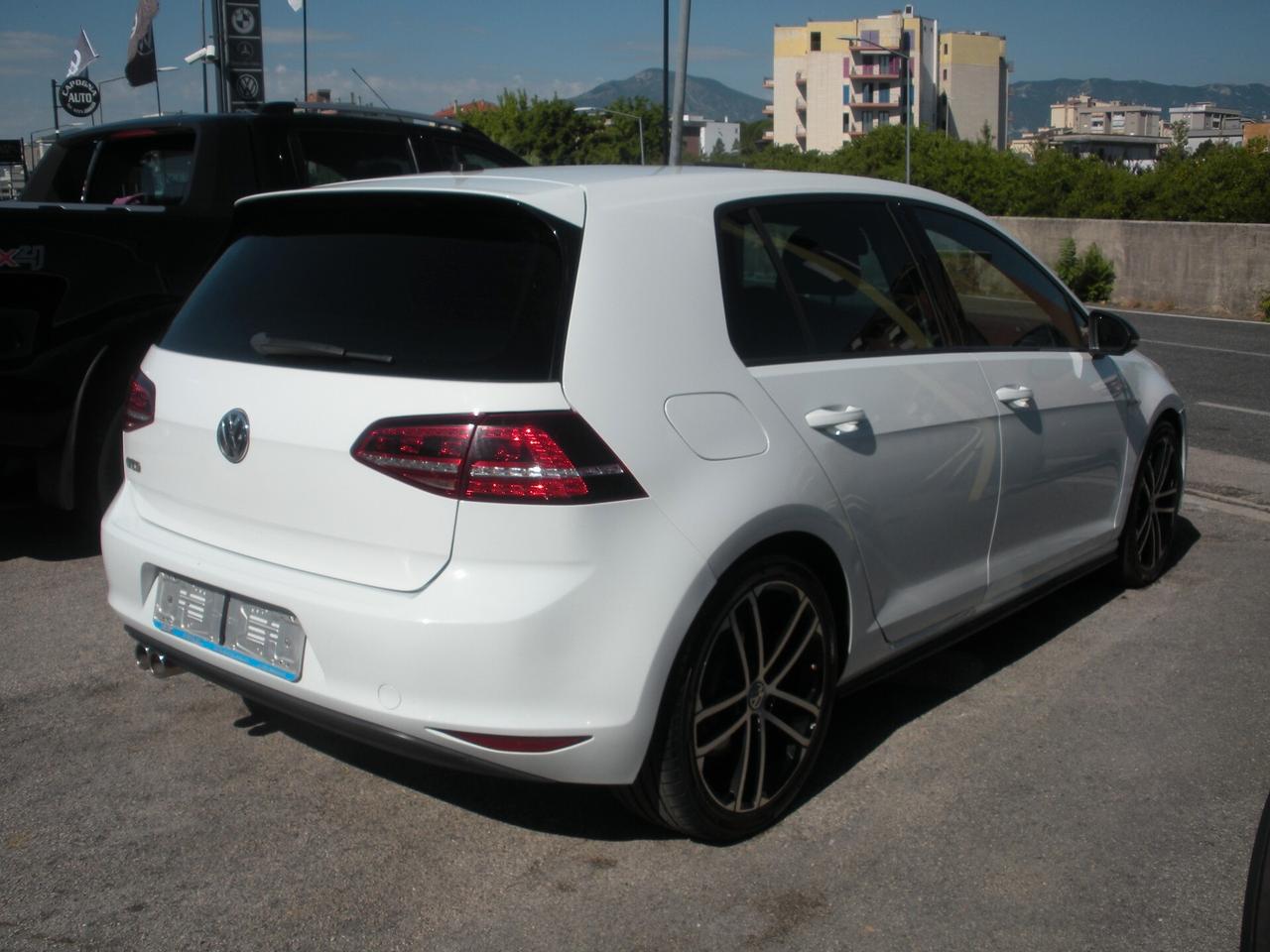 Volkswagen Golf GTD 2.0 TDI 5p. Business BlueMotion Technology