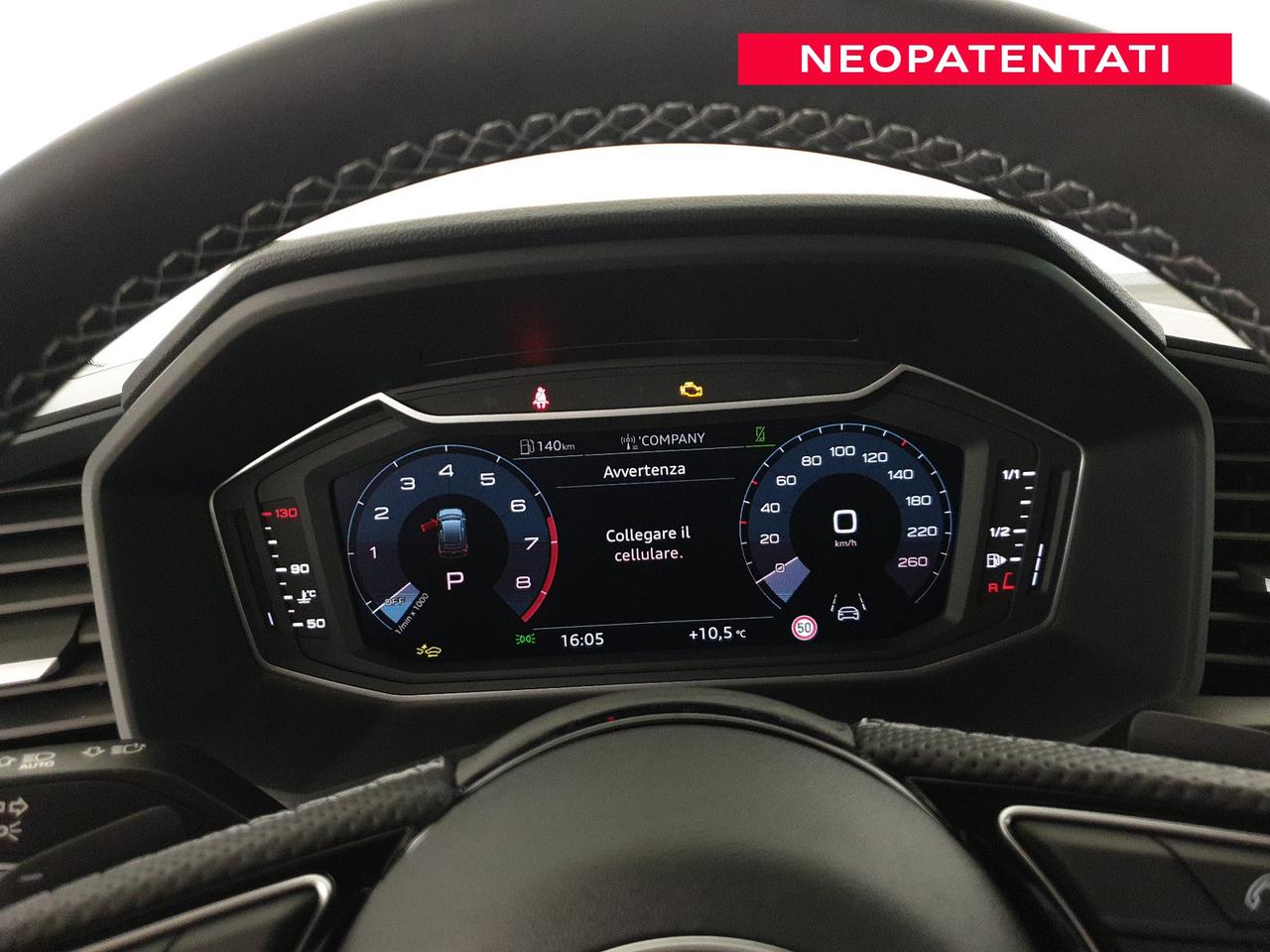 Allstreet 30TFSI 116CV S tronic Identity Contrast