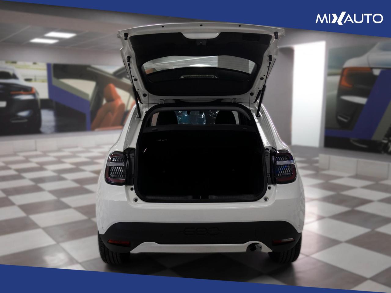 Fiat 600 1.2 Hybrid 110CV Auto