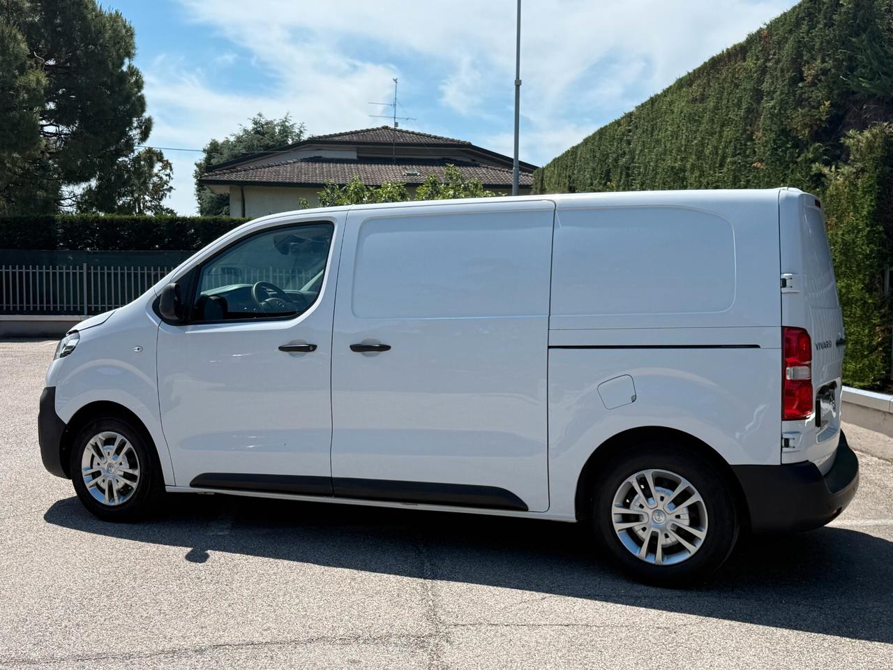 Opel Vivaro 1.5 Diesel 120CV S&S PL-TN Furgone "KM 86000- DOPPIA P. SCORREVOLE"