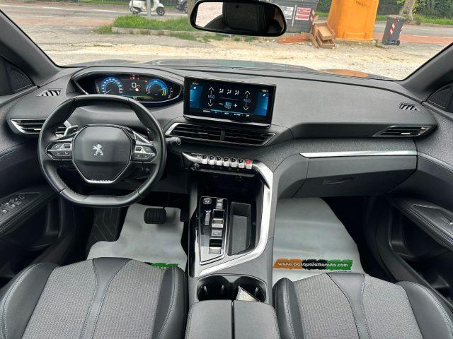 PEUGEOT 3008 4X4 Hybrid4 300 e-EAT8 Allure Pack
