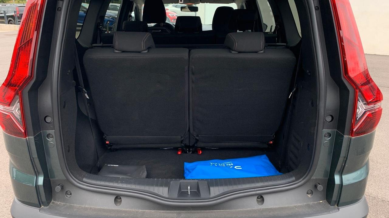 Dacia Jogger 1.6 Hybrid 140 7 posti Extreme