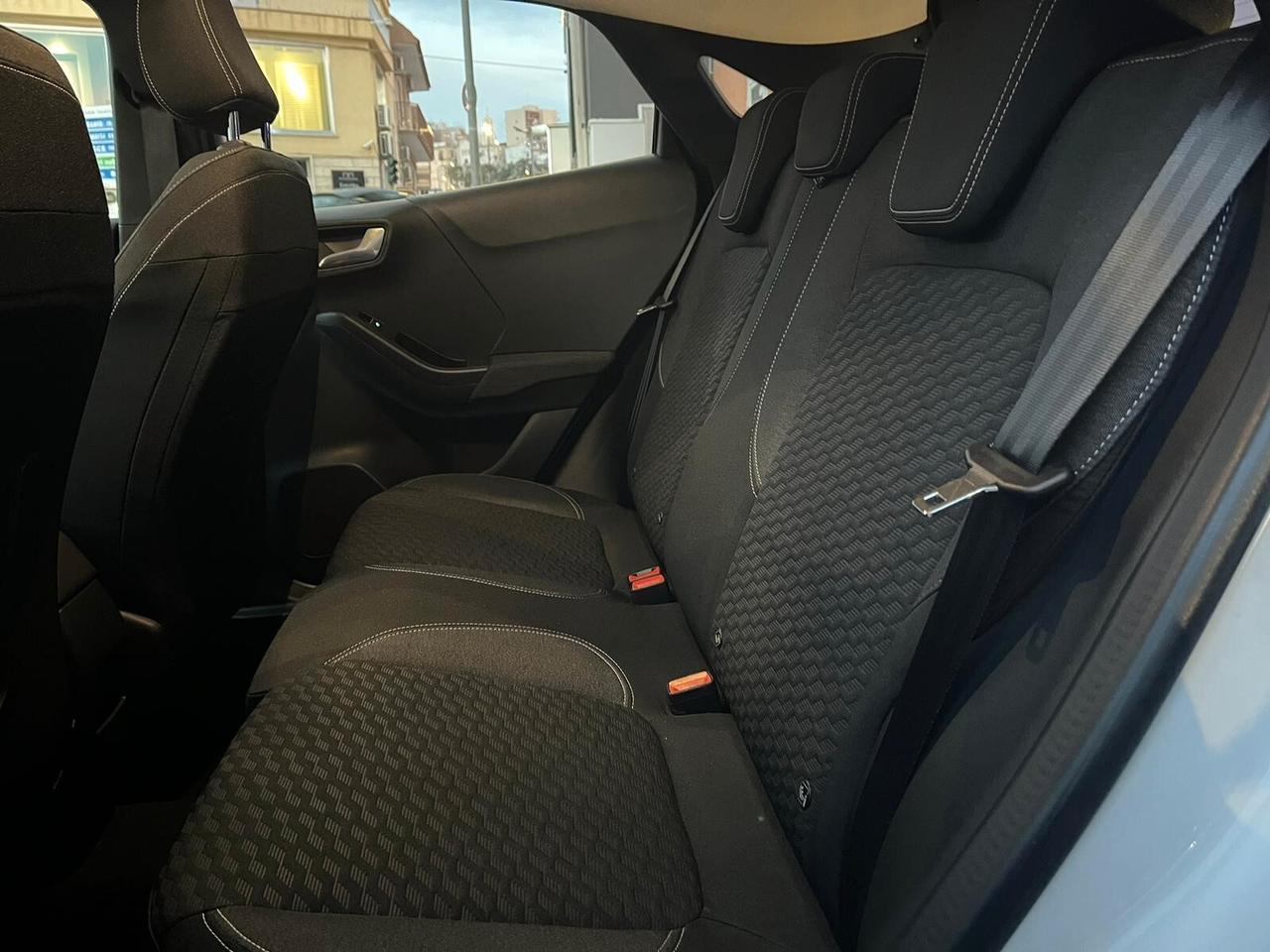 Ford Puma 1.0 EcoBoost Hybrid 125 CV S&S Titanium