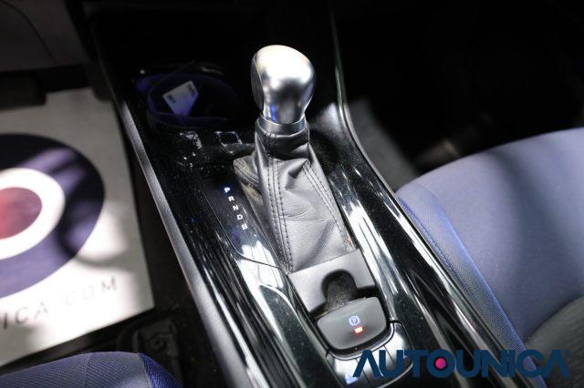 TOYOTA C-HR 1.8 HYBRID E-CVT LOUNGE FARI LED NEOPATENTATI