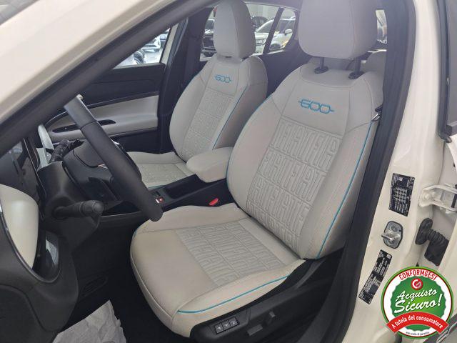 FIAT 600 Hybrid 100 CV DCT MHEV La Prima