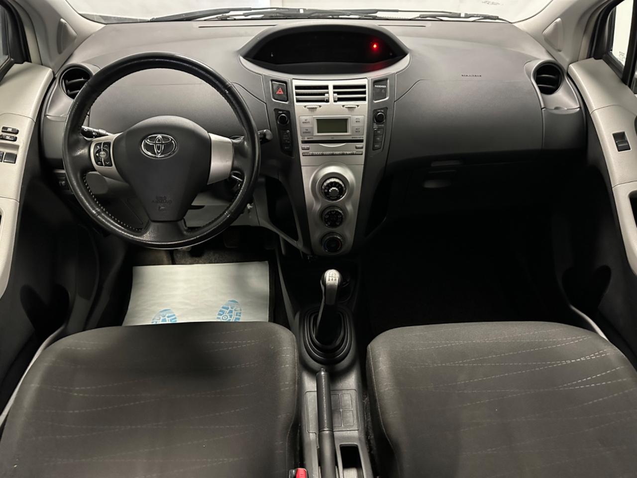 TAYOTA YARIS 1.0 NEOPATENTATI 69CV UNIPO PARI AL NUOVO