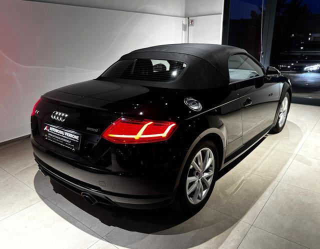 AUDI TT Roadster 2.0 TFSI 230cv Quattro S-Tronic Design