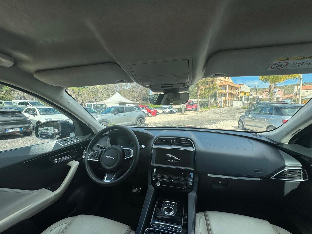 Jaguar F-Pace 2.0 D 180 CV AWD aut. Portfolio