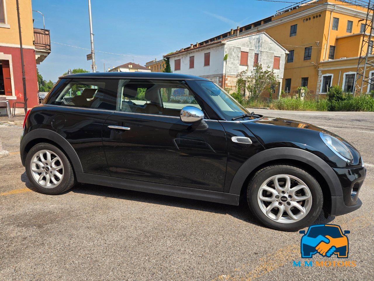 Mini 3 Porte One D 1.5 D
