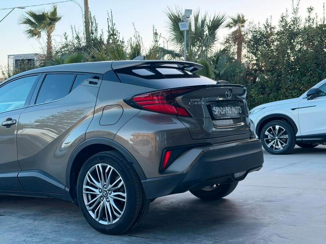 Toyota C-HR 1.8 Hybrid E-CVT Lounge