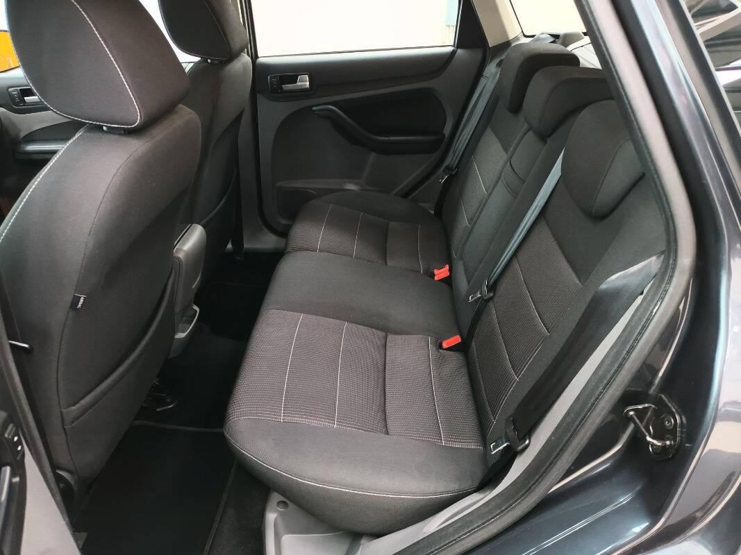 Ford Focus 1.6 tdci Titanium 110 cv