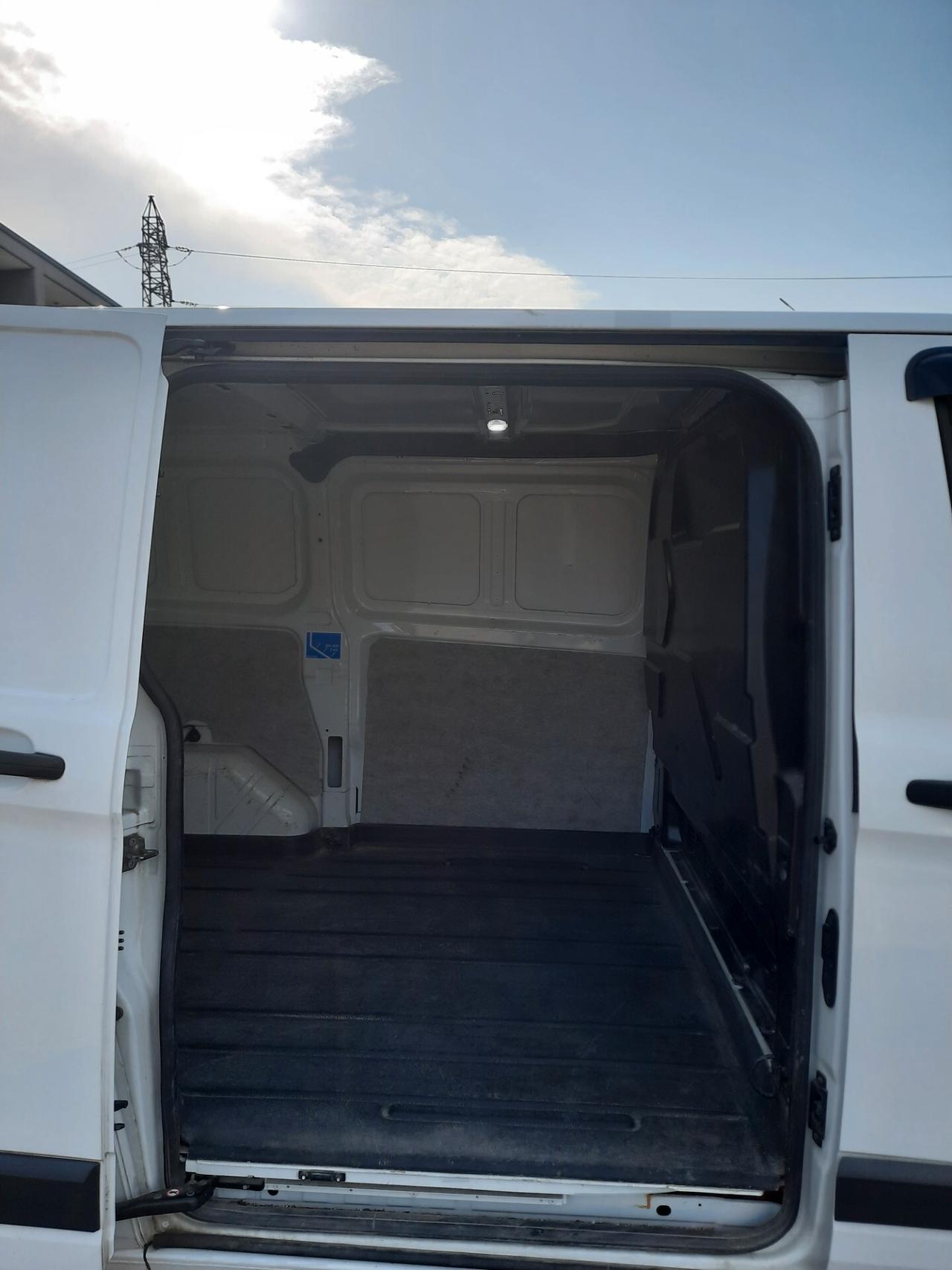 Ford Transit Custom 270 2.0 TDCi 130 PC Furgone Trend