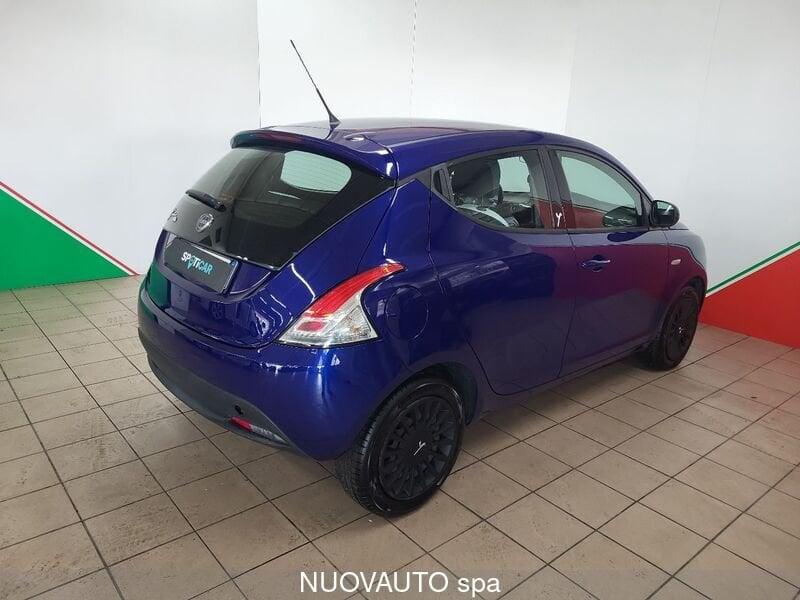 Lancia Ypsilon 1.2 69 CV 5 porte Silver