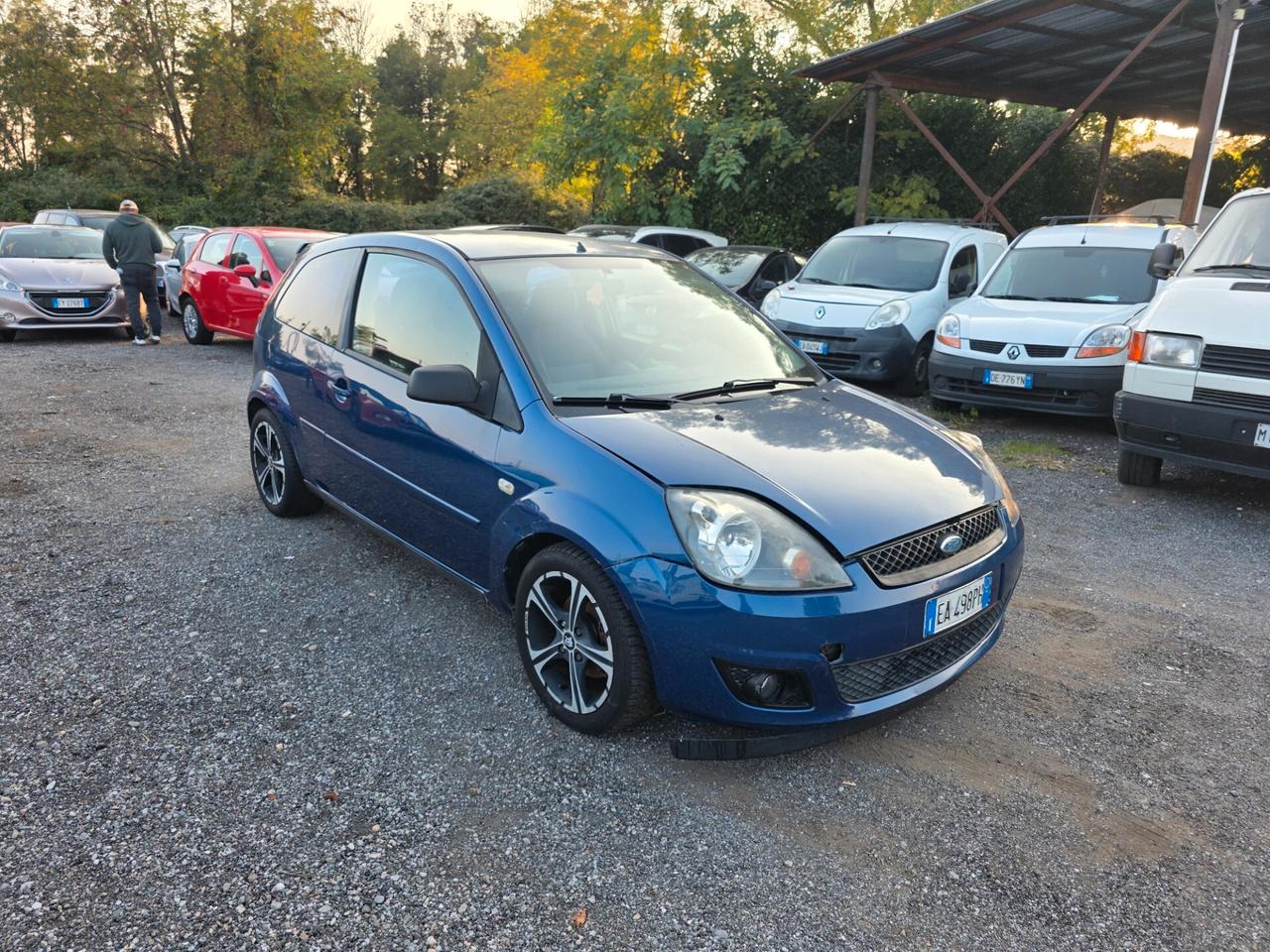 Ford Fiesta 1.4 16V 3p. Ghia