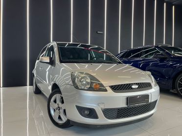 Ford Fiesta 1.4 TDCi 5p. Titanium OK NEOPATENTATI
