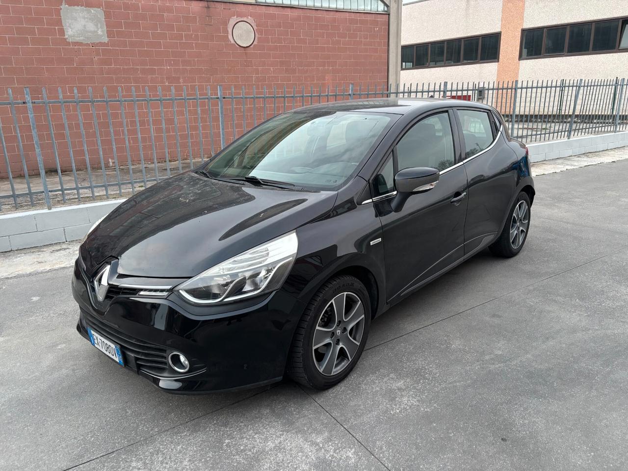 Renault Clio 1.4 16V cat 5 porte Initiale