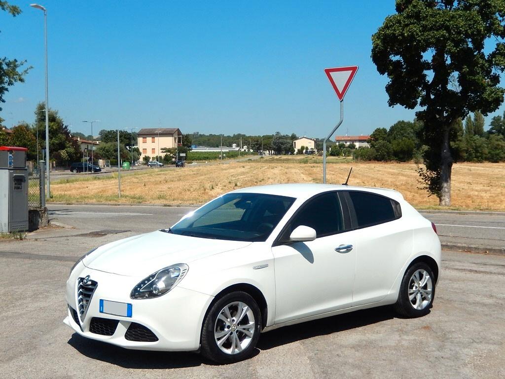 ALFA GIULIETTA 1.6 JTDm-2 - DISTRIBUZIONE NUOVA!